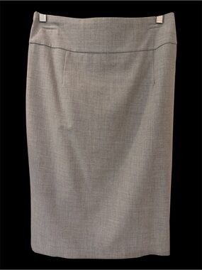 Mossimo Pale Grey Pencil Skirt, Professional Work Attire, Back Zip, Lined, Sz 4